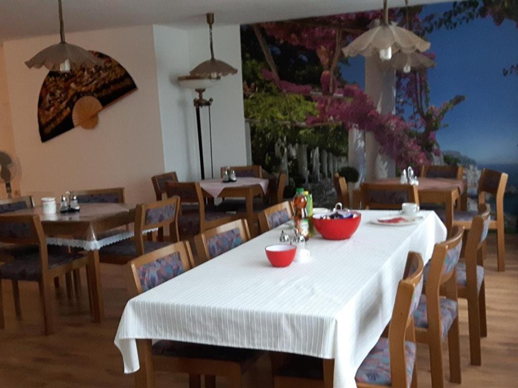 City Hotel Bauer Limabach - Oberfrohna Dış mekan fotoğraf