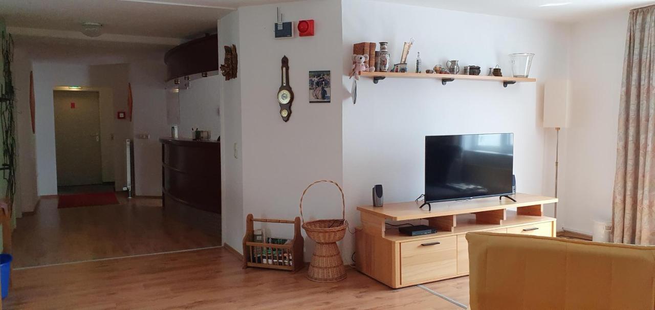 City Hotel Bauer Limabach - Oberfrohna Dış mekan fotoğraf